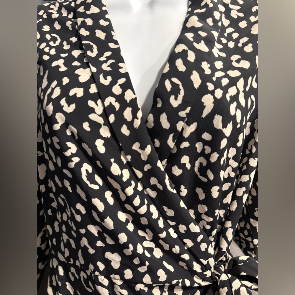 Bardot black ad white Leopard Print Wrap Dress size 6 - Picture 10 of 14
